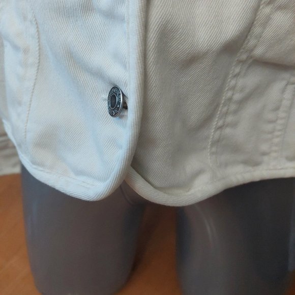 Geoffrey Beene Sport Women's White Stretch Structured Jean Jacket Size L - Picture 7 of 13